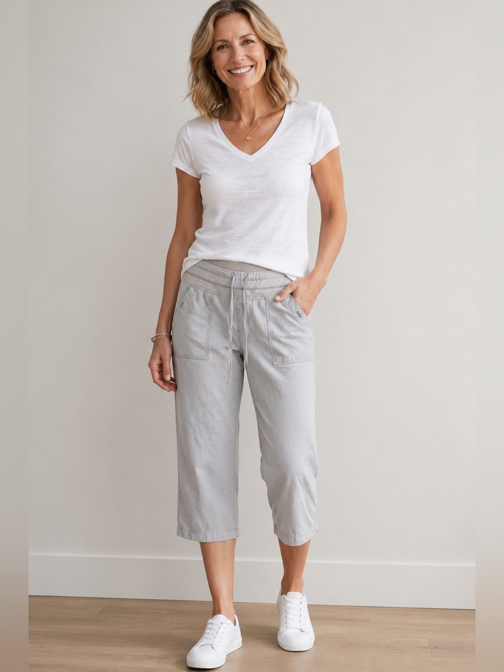 Intro Love The Fit Capri Pants Womens Ivory Crop Roll Tab Pull On Stretch Size 4